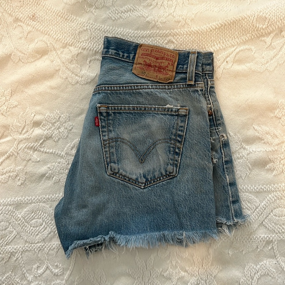 501 LEVI CUTOFFS